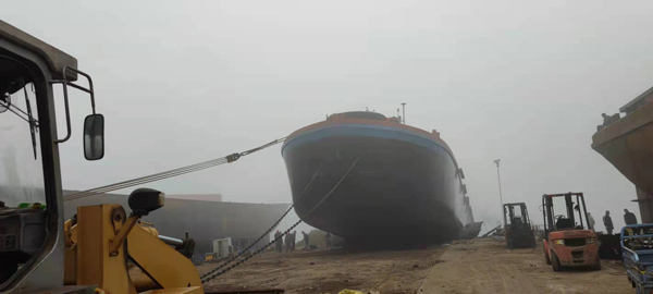 恭喜李老板船只下河，船號（四航258）